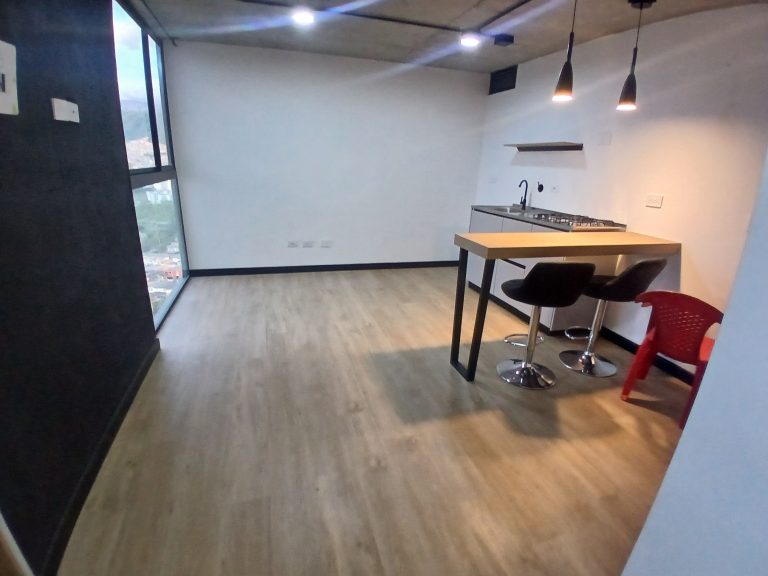 ARRIENDA OFICINA O LOCAL CHIPRE MANIZALES