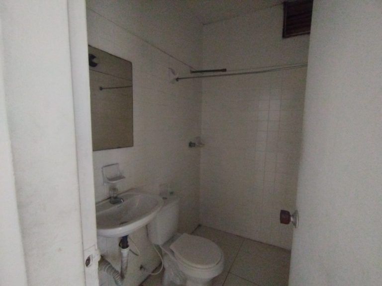 ARRIENDO LOCAL GUAYACANES MANIZALES | 32 MTS 2