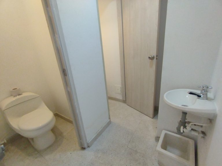 ARRIENDO LOCAL CHIPRE MANIZALES | 386MTS2