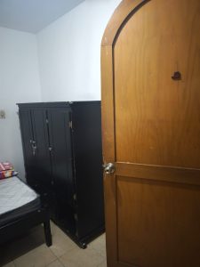 Se alquila habitación amoblada con baño privado, en Pereira