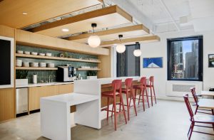GenericKitchen_05_rbwzbq.jpg
