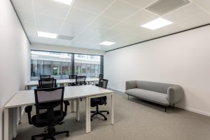 GenericLargeOffice_06_gxojaj.jpg