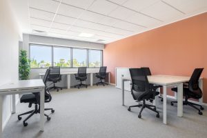 GenericLargeOffice_07_vsyxwa.jpg