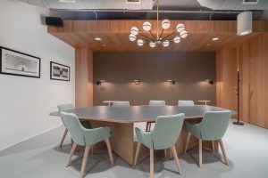 GenericLargemeetingroom_04_qzxckd.jpg