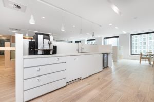Generic_Kitchen_05_a4p9cc.jpg
