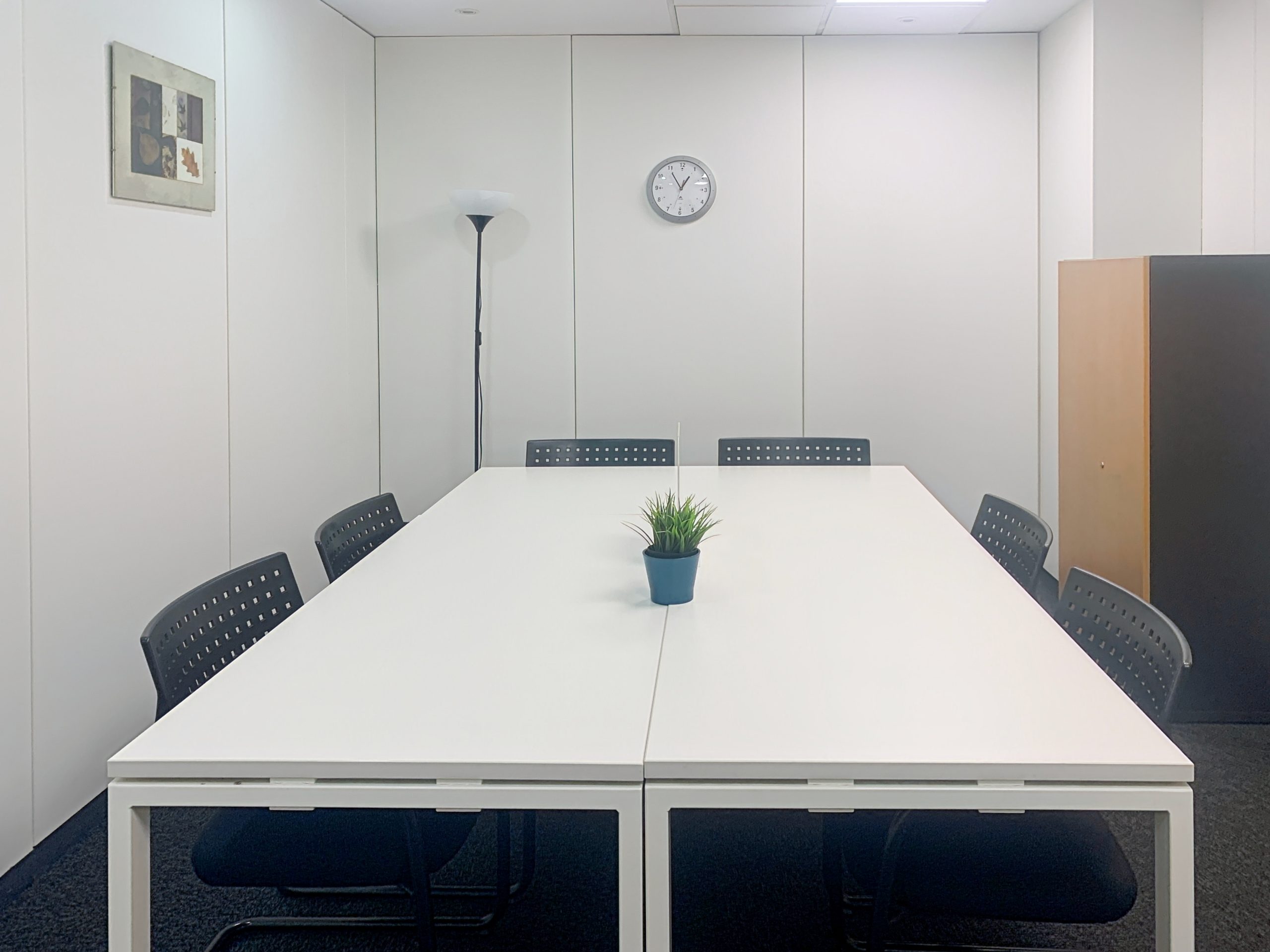 HQ_Marbella_Costa_del_Sol_Spain_Centre_643_Meeting_Room_1_degv9n.jpg