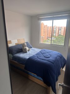 Exclusivo Apartamento Amoblado en Condominio Campestre Alhambra, Madrid