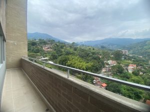 ARRIENDO DE APARTAMENTO EN EL CHINGUI, ENVIGADO VISTA PANORAMICA