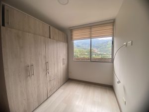 ARRIENDO DE APARTAMENTO EN EL CHINGUI, ENVIGADO VISTA PANORAMICA