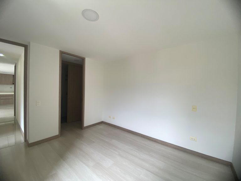ARRIENDO DE APARTAMENTO EN EL CHINGUI, ENVIGADO VISTA PANORAMICA