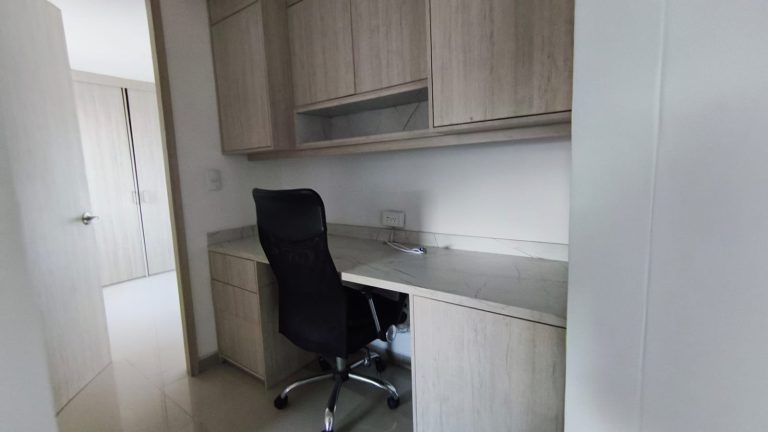 ARRIENDO DE APARTAMENTO CON VISTA PANORÁMICA EN SAN GERMAN, MEDELLÍN