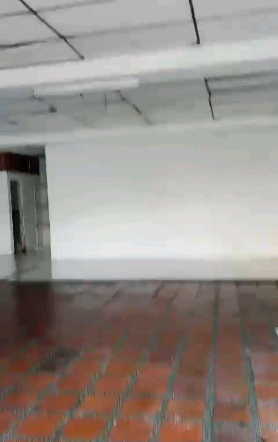 Alquilo local esquinero en tulua barrio sajonia 100 m2