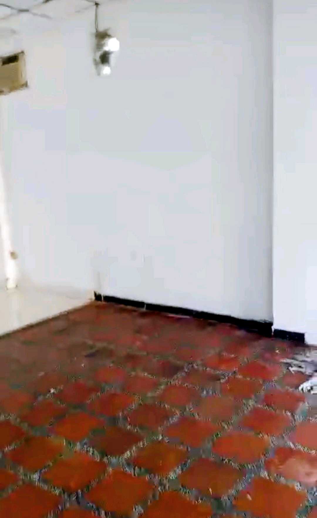 Alquilo local esquinero en tulua barrio sajonia 100 m2