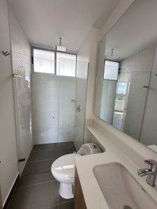 apartamento_moderno_en_arriend_1784170998-2152_3337.jpeg