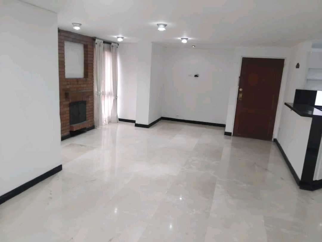 Apartamento en Arriendo