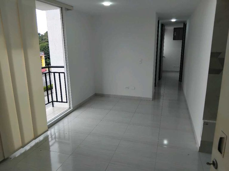 ARRIENDA OFICINA O LOCAL CHIPRE MANIZALES