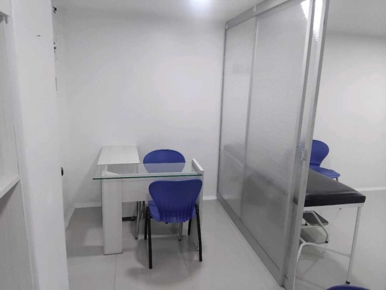 Arrienda Consultorio Versalles Manizales