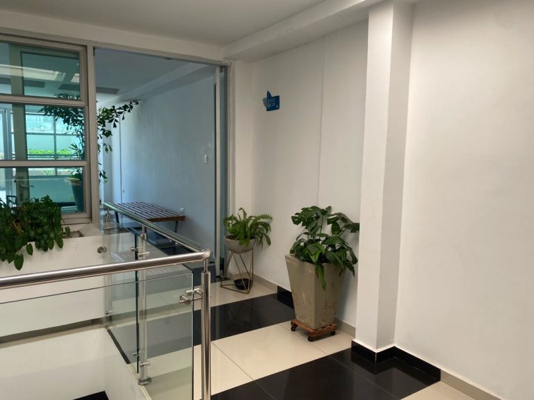 Arriendo Apartaestudio Amoblado Riomar