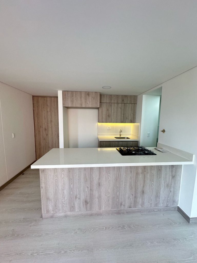 Arriendo apartamento central y moderno en Rionegro