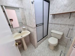 arriendo_apto_3_habitaciones_r_1785210098-8439_8973.jpeg