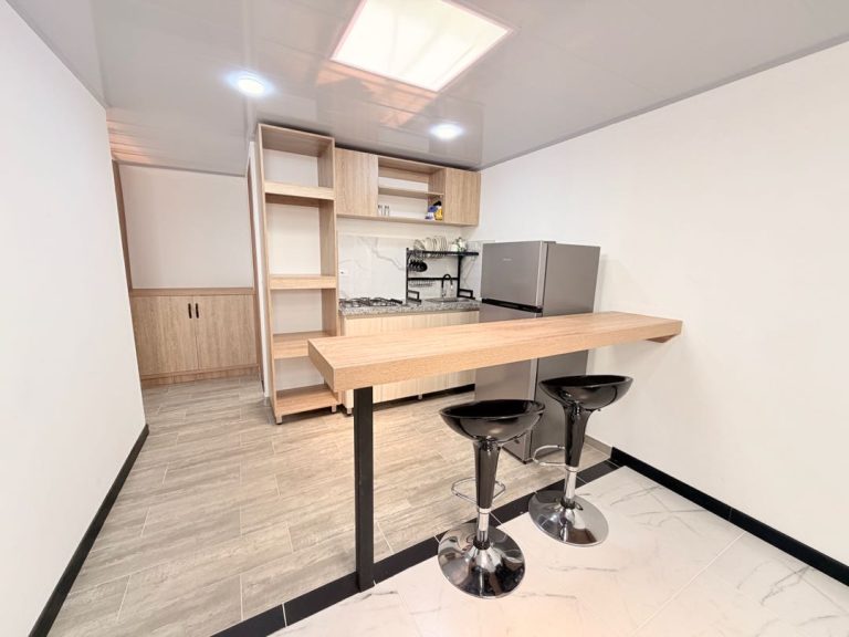 Arriendo apto Amoblado Cota centro