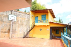 arriendo_casa_finca_san_cristb_1784755839-6733_9068.jpeg