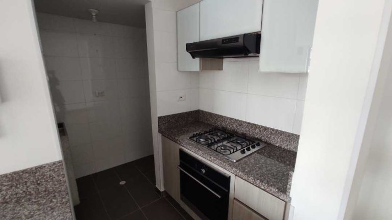 CAJICA, EL CORTIJO, 76 M2, BALCÓN, ASCENSOR