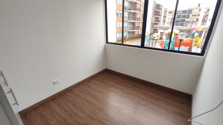 CAJICA, EL CORTIJO, 76 M2, BALCÓN, ASCENSOR