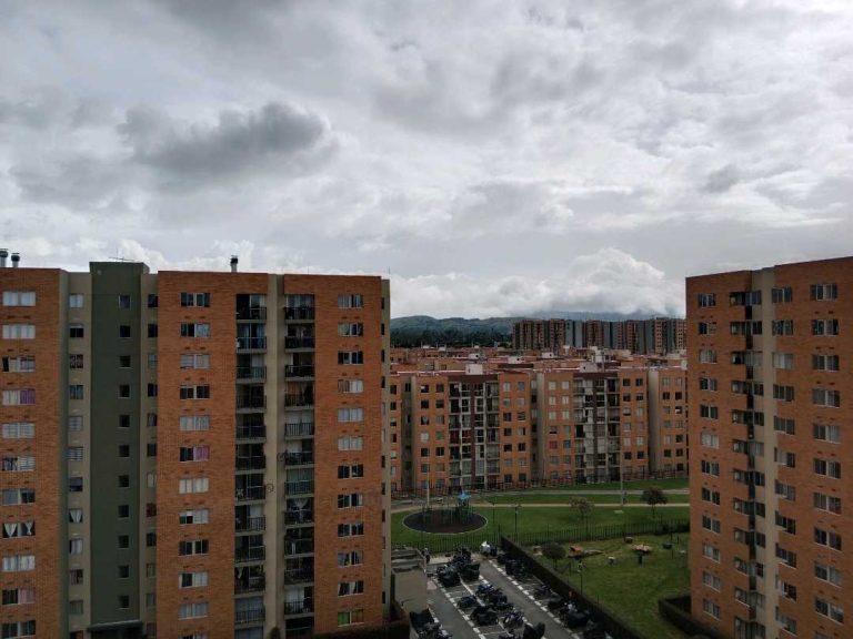 SE ARRIENDA 0 VENDE BONITO APARTAMENTO FONTANA 2 LA PROSPERIDAD