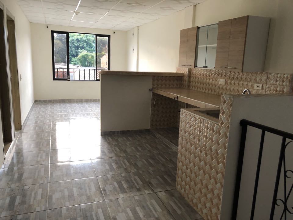 Se Arrienda Apartamento Piso 3 en La Habana Cuba Pereira