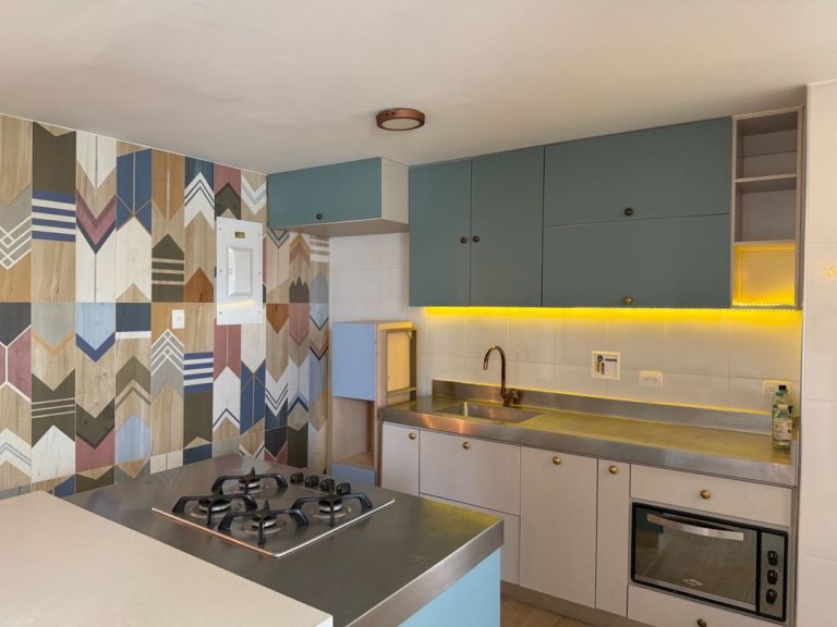 Se Arrienda Apartamento en El Poblado, Loma del Tesoro
