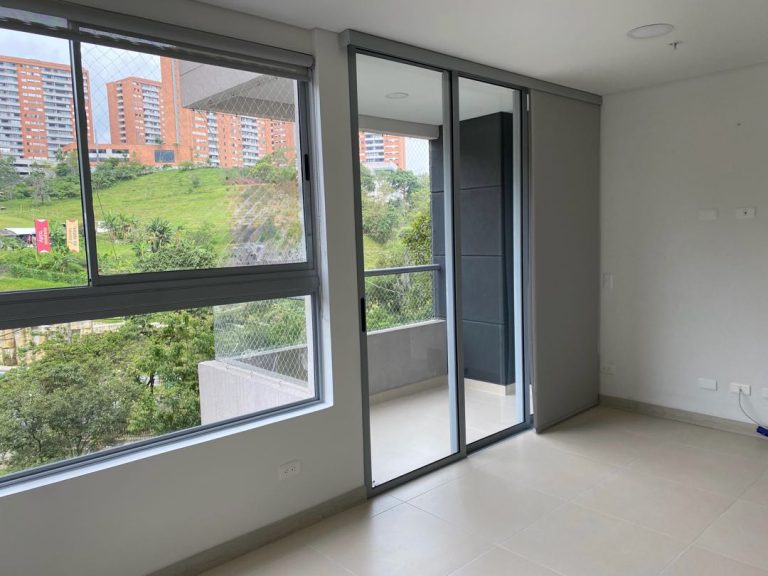 Se Arrienda Apartamento en Envigado, Intermedia
