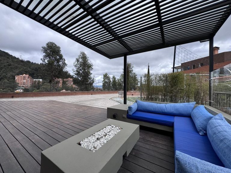 PARA ESTRENAR CASA MODERNA 367M2 4 HABITACIONES SAN SIMON
