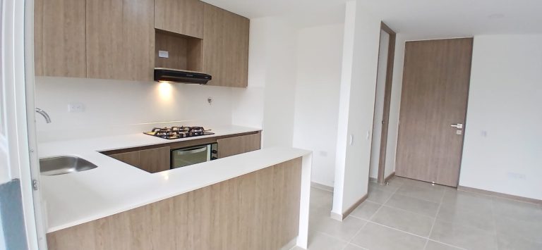 Se arrienda apartamento ubicado en el municipio de La Ceja Antioquia.