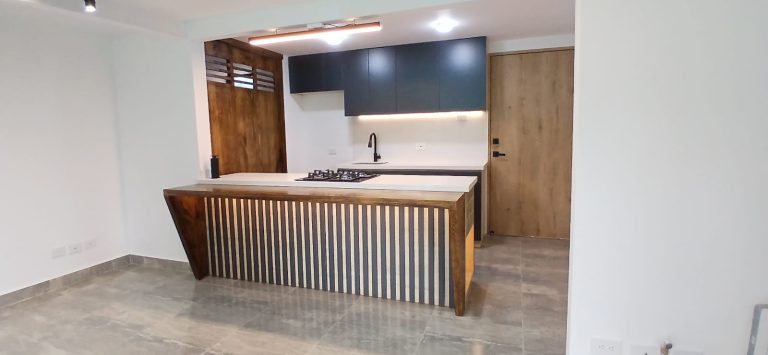 Se arrienda apartamento ubicado en el municipio de La Ceja Antioquia.