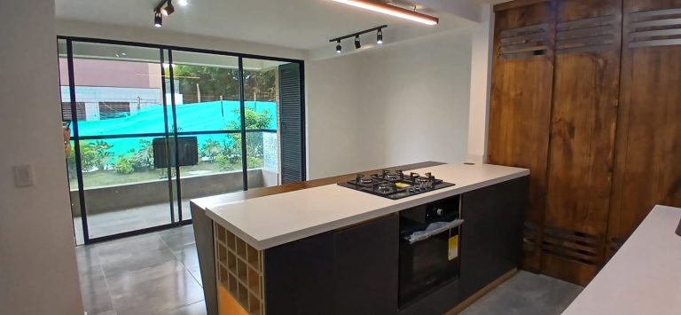 Se arrienda apartamento ubicado en el municipio de La Ceja Antioquia.