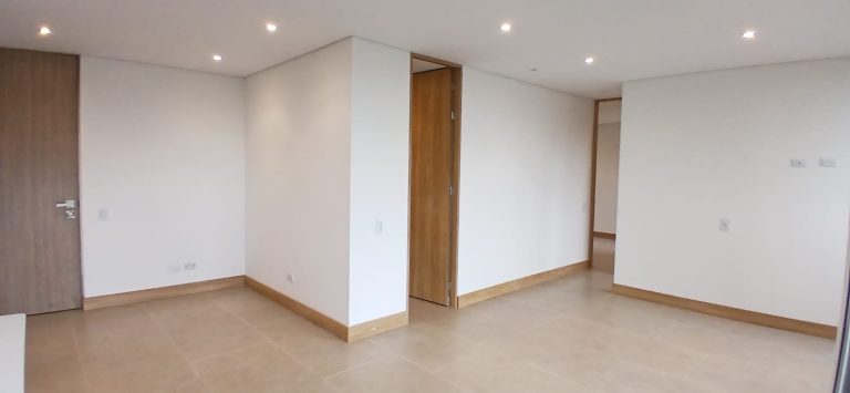 Se arrienda apartamento ubicado en el municipio de La Ceja Antioquia.