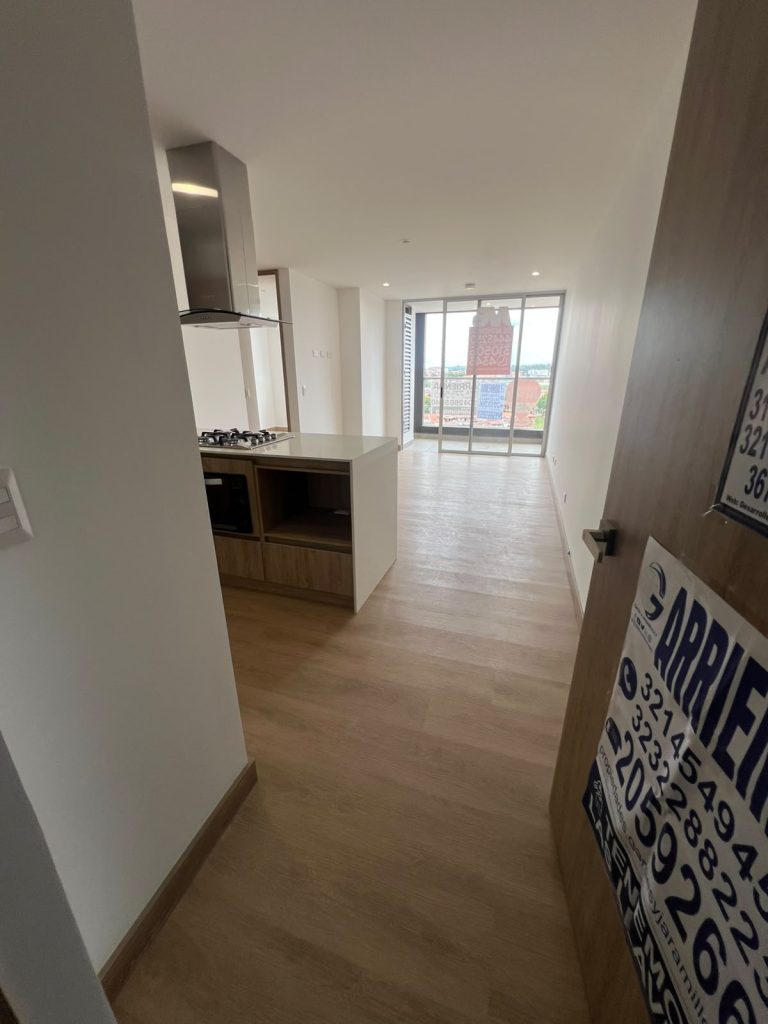 SE ARRIENDA APARTAESTUDIO MODERNO EN RUTA 39, RIONEGRO