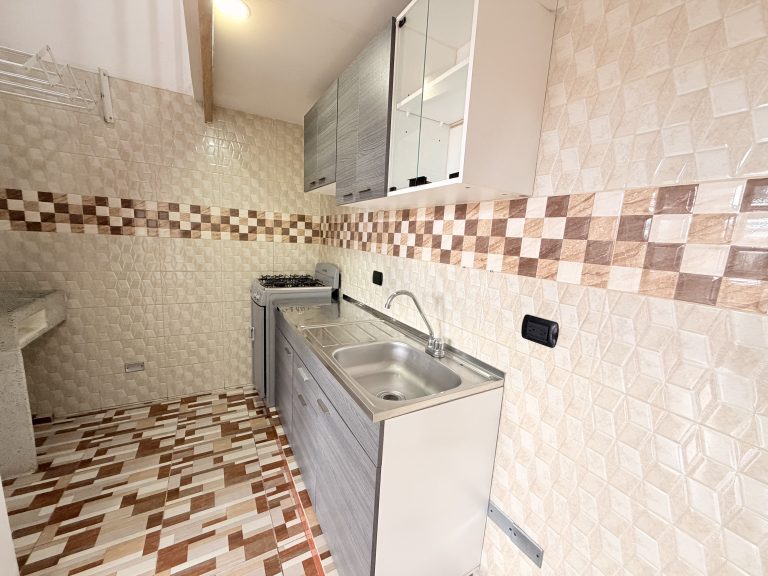 Arriendo Apto Cota Centro $ 1.300.000