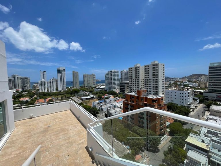Arriendo apartamento amplio en El Prado Santa Marta | 3 alcobas