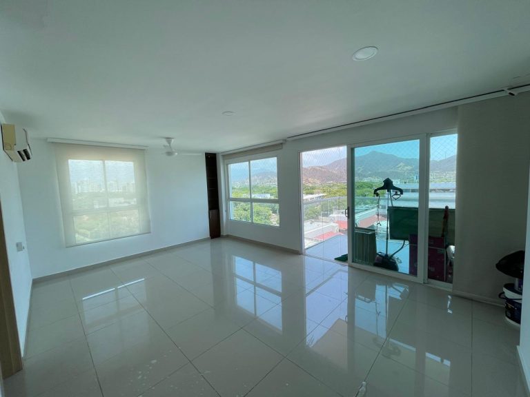 Arriendo apartamento amplio en El Prado Santa Marta | 3 alcobas
