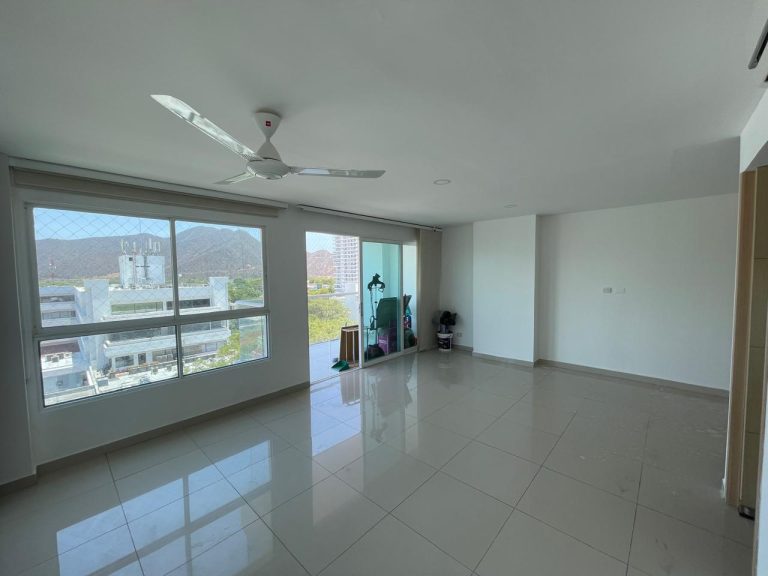 Arriendo apartamento amplio en El Prado Santa Marta | 3 alcobas