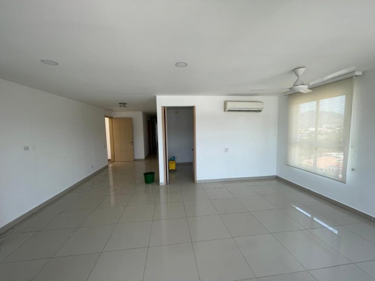 Arriendo apartamento amplio en El Prado Santa Marta | 3 alcobas
