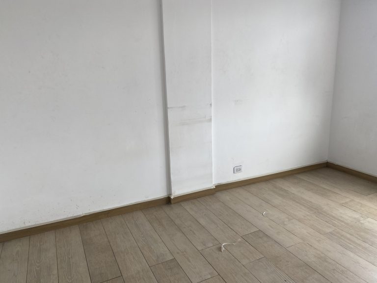 ARRIENDO APARTAMENTO EL CENTRO MANIZALES | 4 ALCOBAS – 4TO PISO