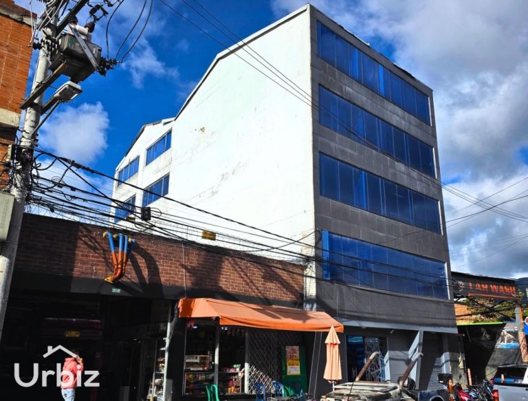 Vendo / Arriendo Edificio de 5 pisos de 1190 m²