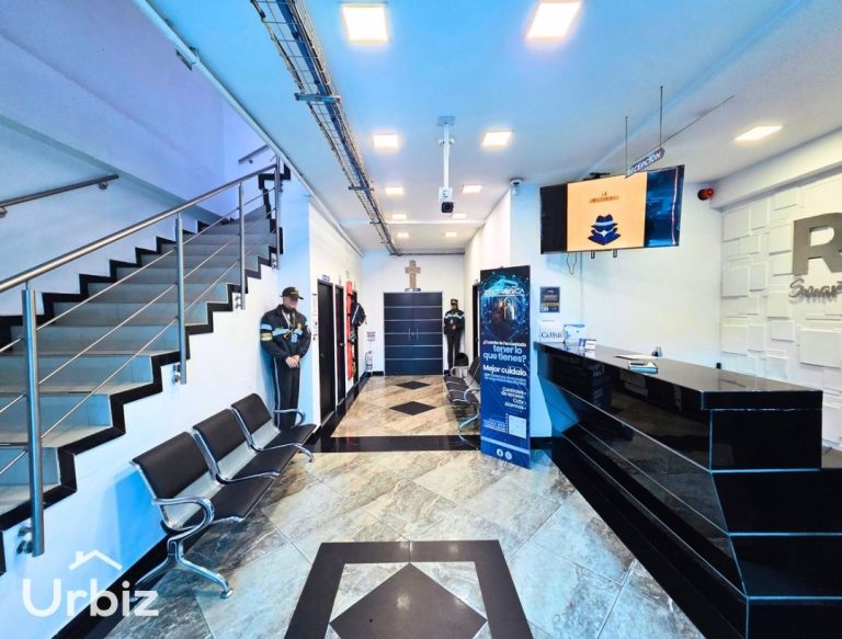 Vendo / Arriendo Edificio de 5 pisos de 1190 m²