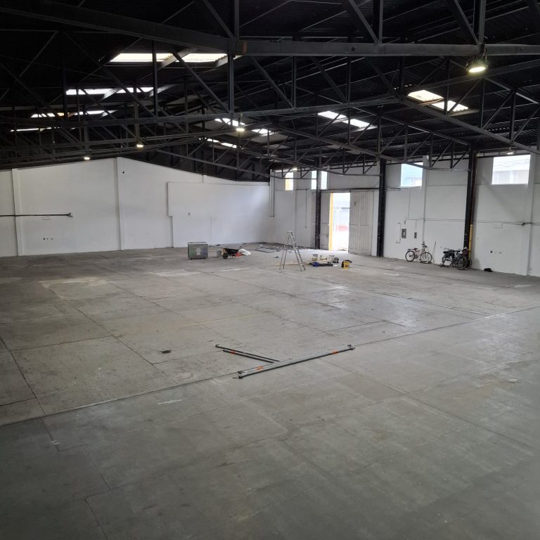 BODEGA INDUSTRIAL EN ARRIENDO - COTA