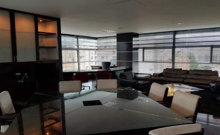 OFICINA EN ARRIENDO AMOBLADA – CHICÓ, BOGOTÁ