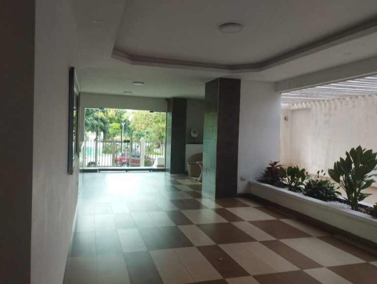 APARTAMENTO DUPLEX CERCA AL PARQUE VENEZUELA