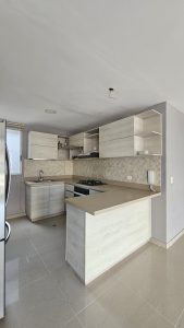 Arriendo hermoso apto en rio alto